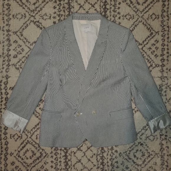 LOFT Jackets & Blazers - Anne taylor loft blazer-worn once!